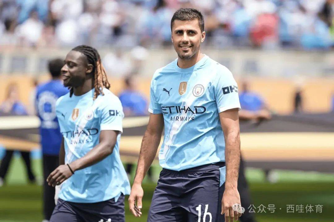 曼城大胜尤文，他是曼城外置大脑？