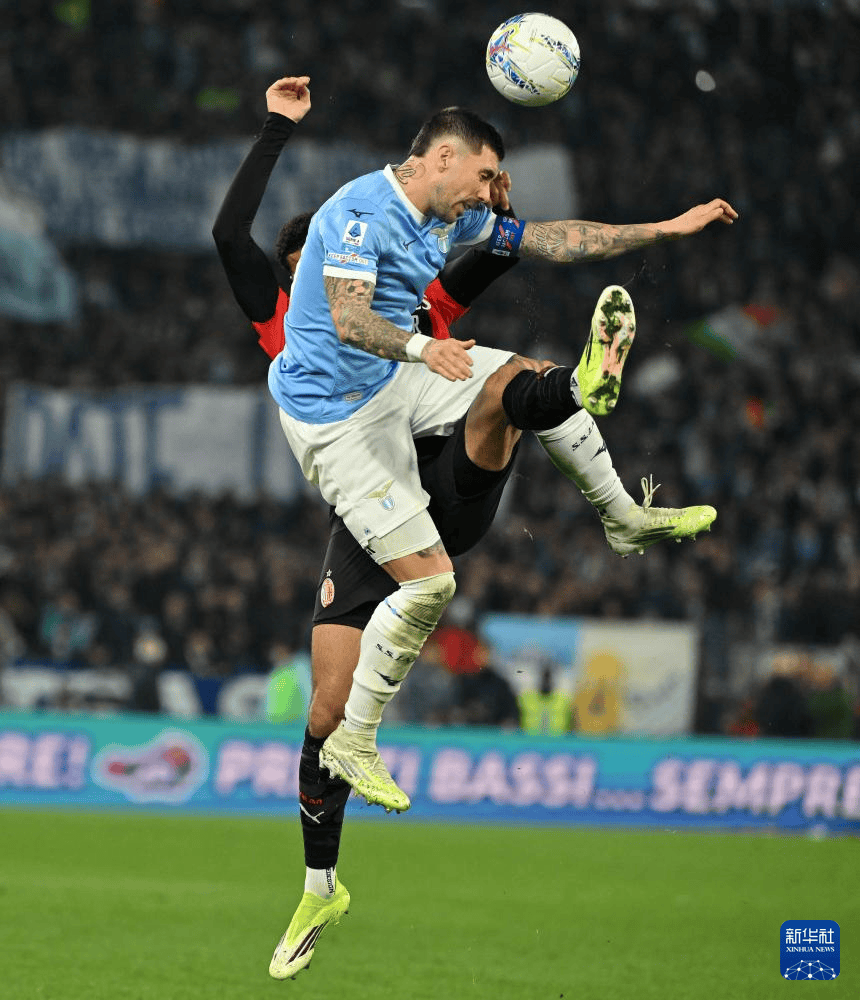 意甲：AC米兰不敌拉齐奥